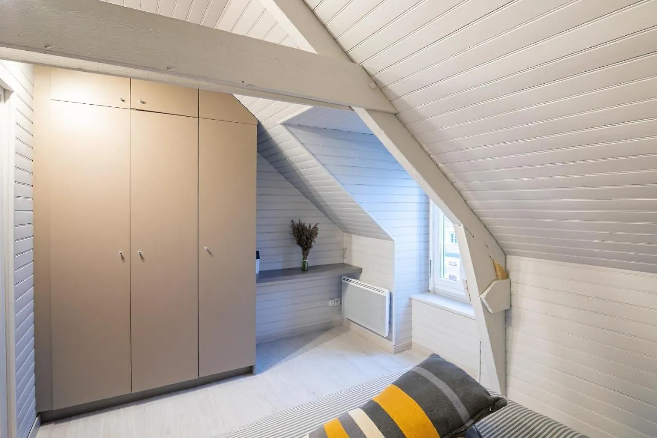 Le Petit Melorien Apartment Saint-Meloir-des-Ondes